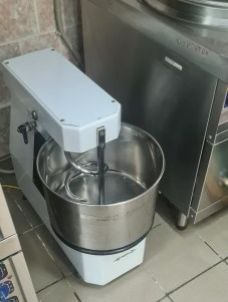 Завпроизводством в муниципальном учреждении получила тяжелую травму 